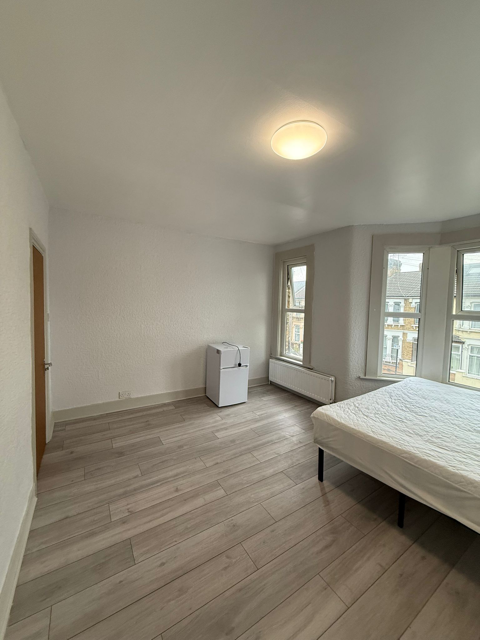  28 Higham Road, London, London, N17 6NF